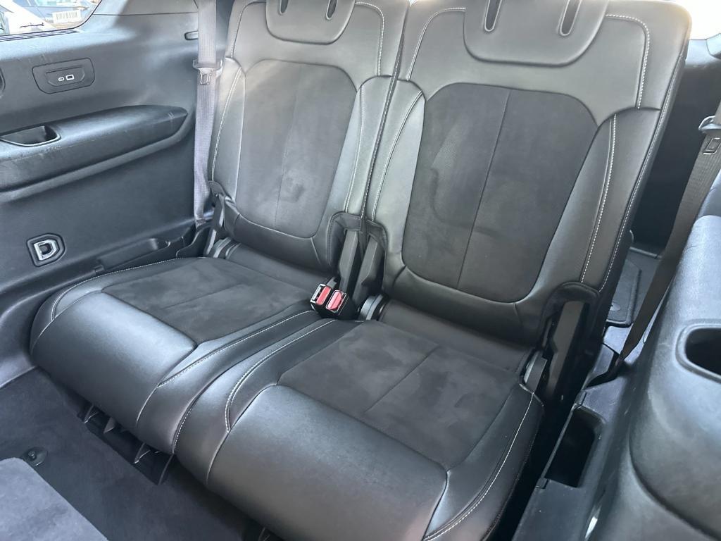 used 2024 Jeep Grand Cherokee L car, priced at $29,998