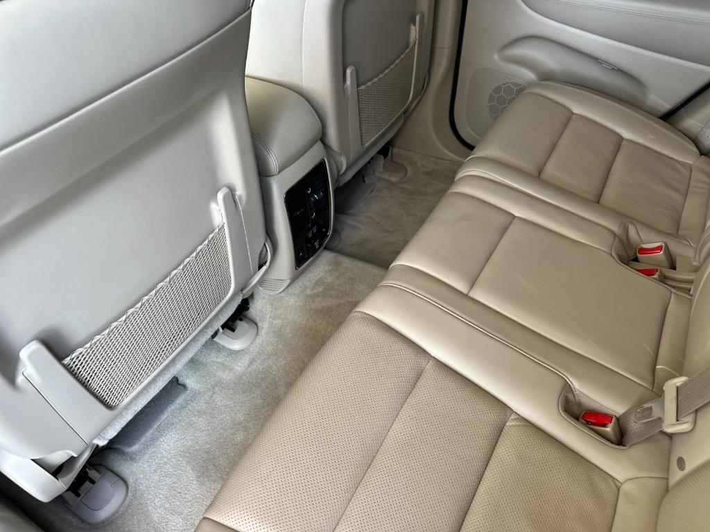 used 2015 Jeep Grand Cherokee car, priced at $18,997