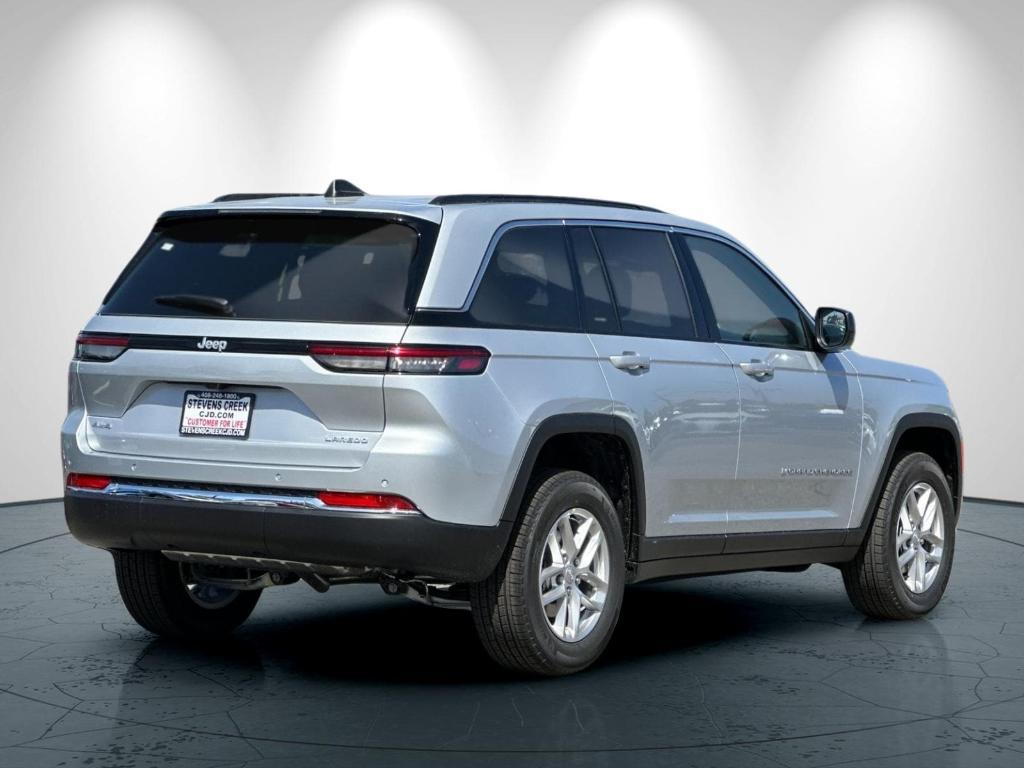 new 2025 Jeep Grand Cherokee car, priced at $42,375