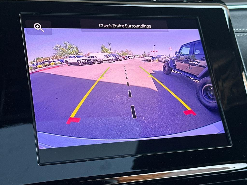 new 2025 Jeep Grand Cherokee car