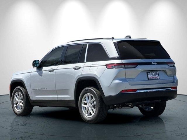 new 2025 Jeep Grand Cherokee car, priced at $42,375
