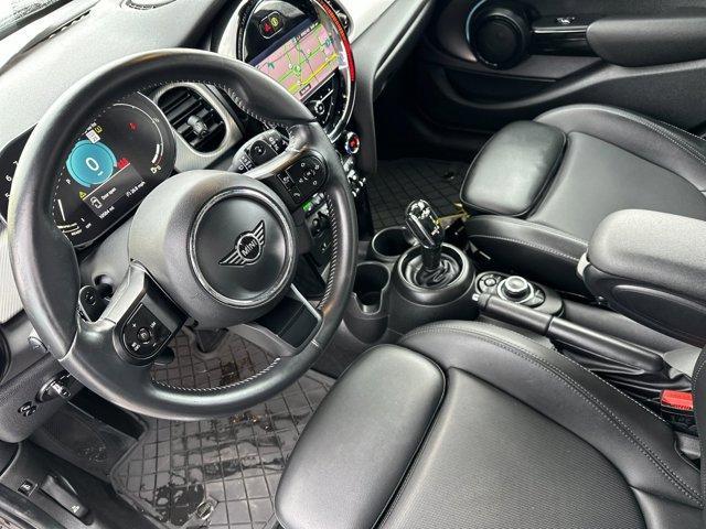 used 2022 MINI Hardtop car, priced at $25,998