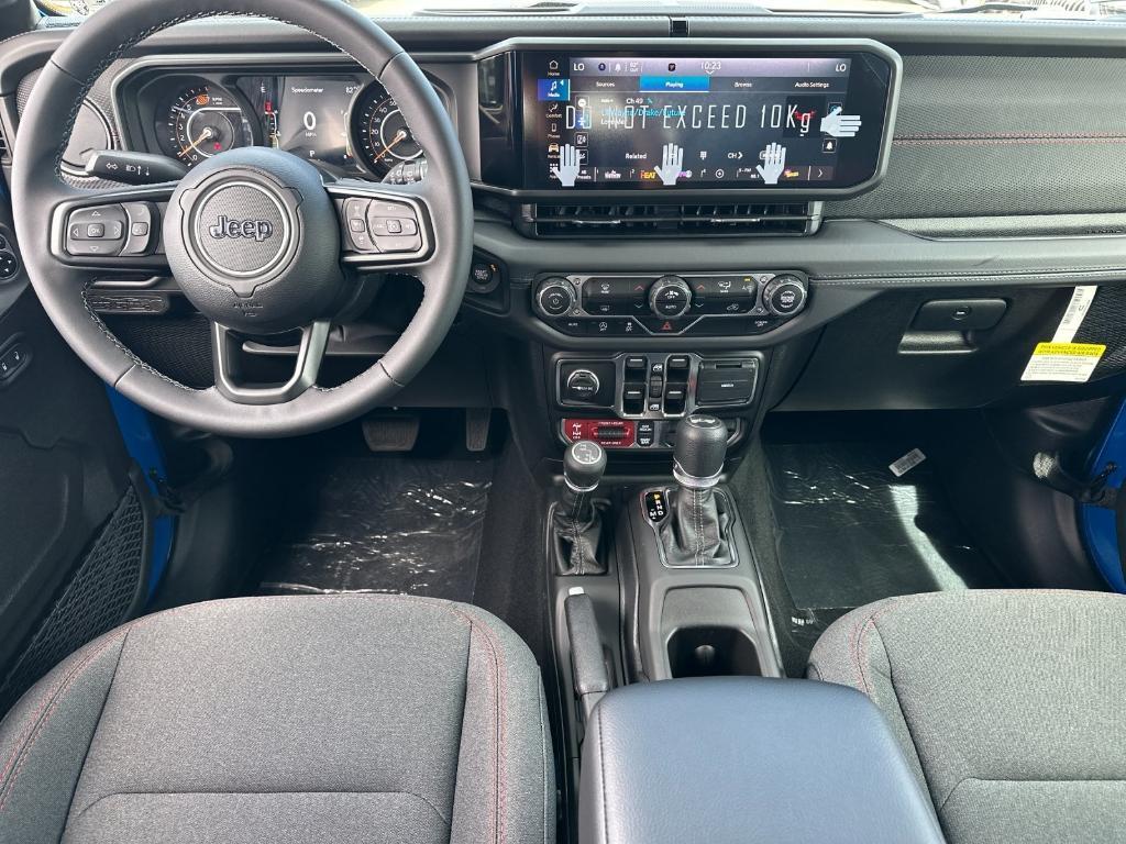 new 2025 Jeep Wrangler car, priced at $61,300