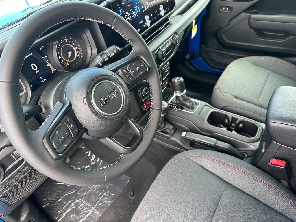 new 2025 Jeep Wrangler car, priced at $61,300