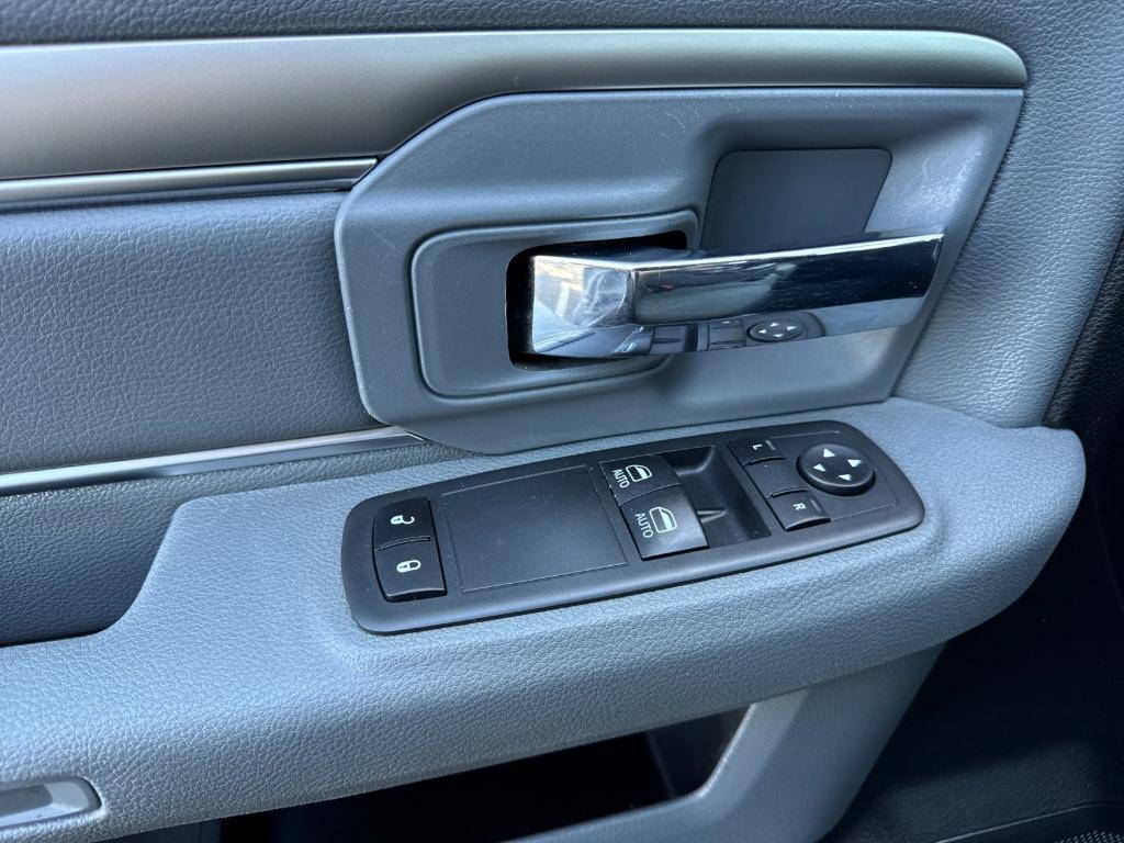 used 2020 Ram 1500 Classic car, priced at $24,586