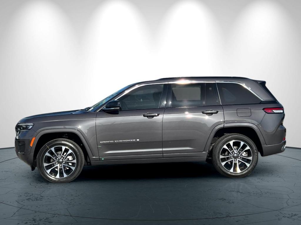 new 2025 Jeep Grand Cherokee car