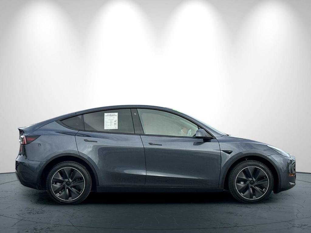 used 2022 Tesla Model Y car, priced at $27,962