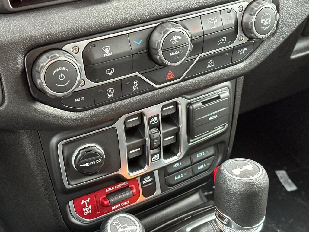 new 2026 Jeep Wrangler car, priced at $55,100