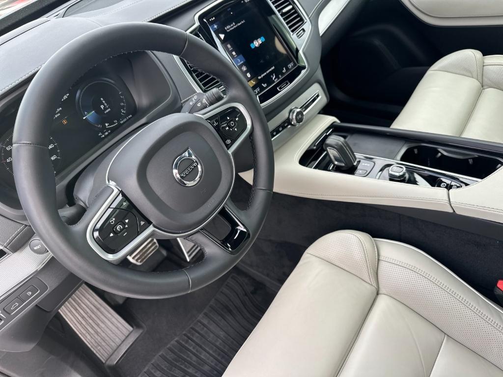 used 2022 Volvo XC90 Recharge Plug-In Hybrid car, priced at $44,990
