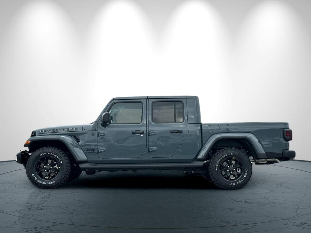 new 2025 Jeep Gladiator car, priced at $51,005