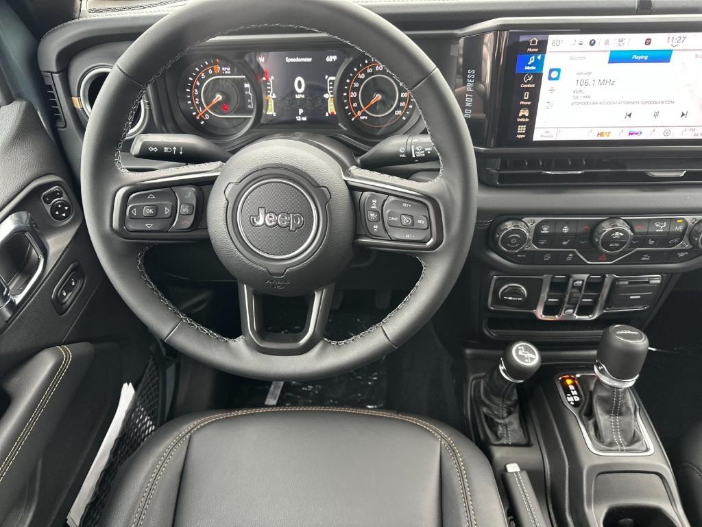 new 2025 Jeep Gladiator car, priced at $51,005