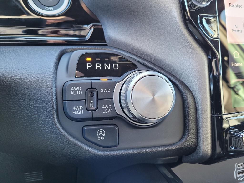 new 2025 Ram 1500 car, priced at $58,283
