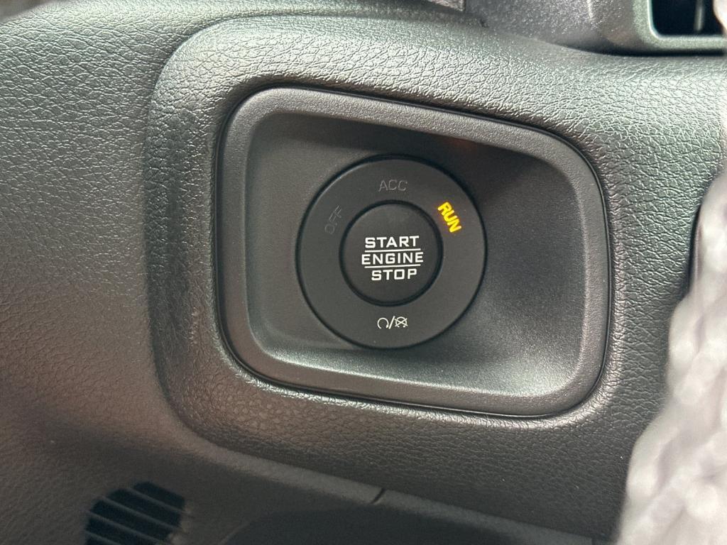 new 2025 Jeep Wrangler car, priced at $42,945
