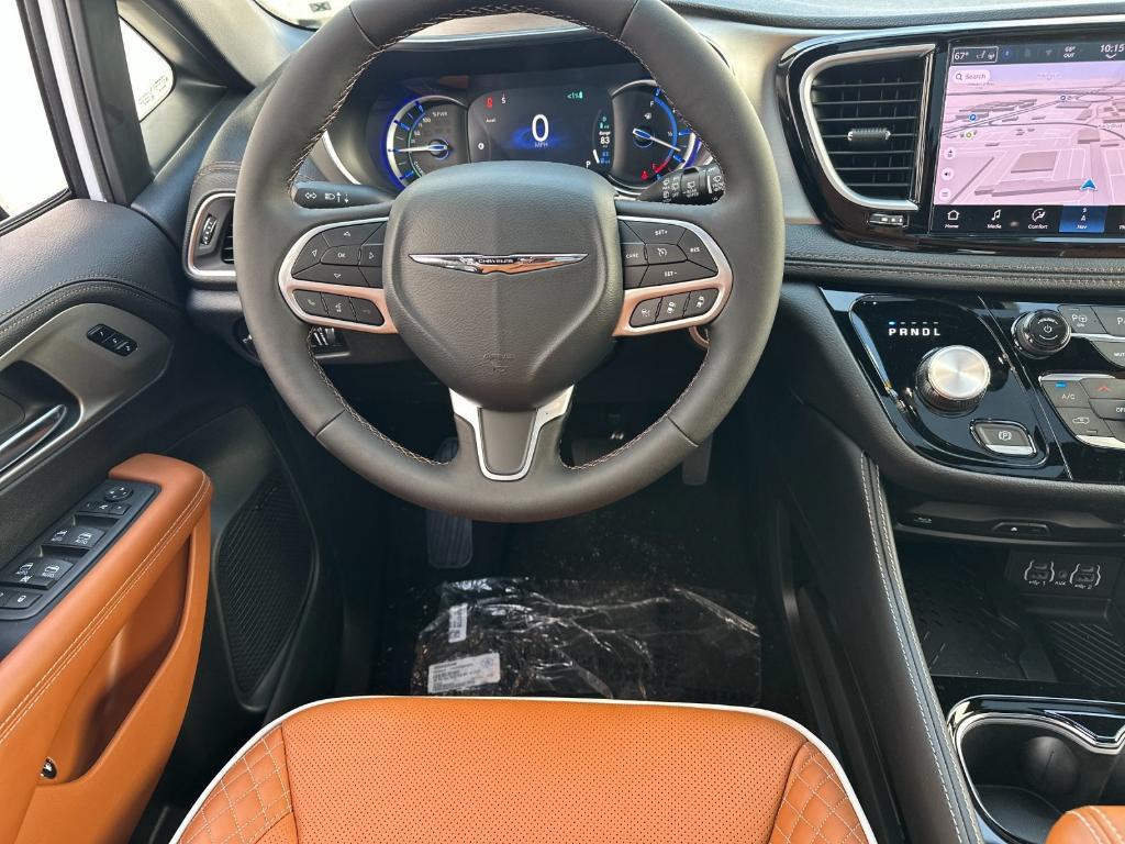 new 2025 Chrysler Pacifica Hybrid car, priced at $614,800