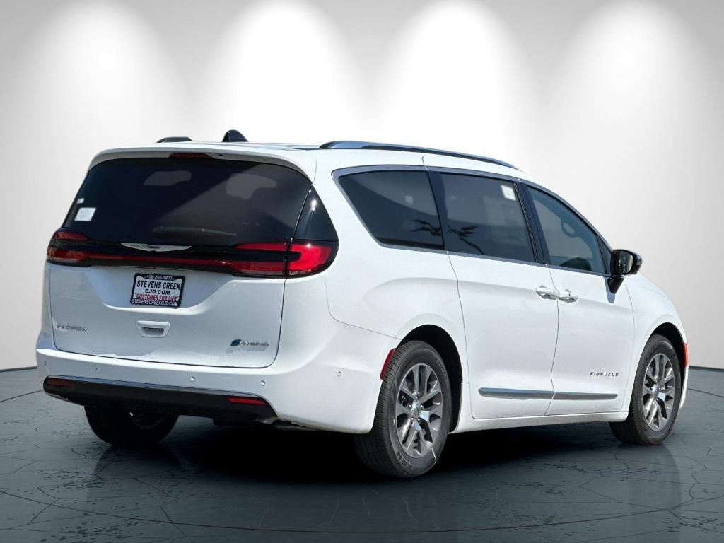 new 2025 Chrysler Pacifica Hybrid car, priced at $614,800