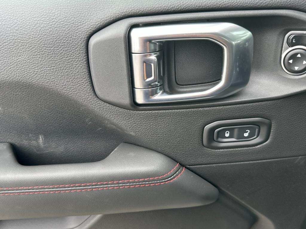 new 2026 Jeep Wrangler car, priced at $70,380