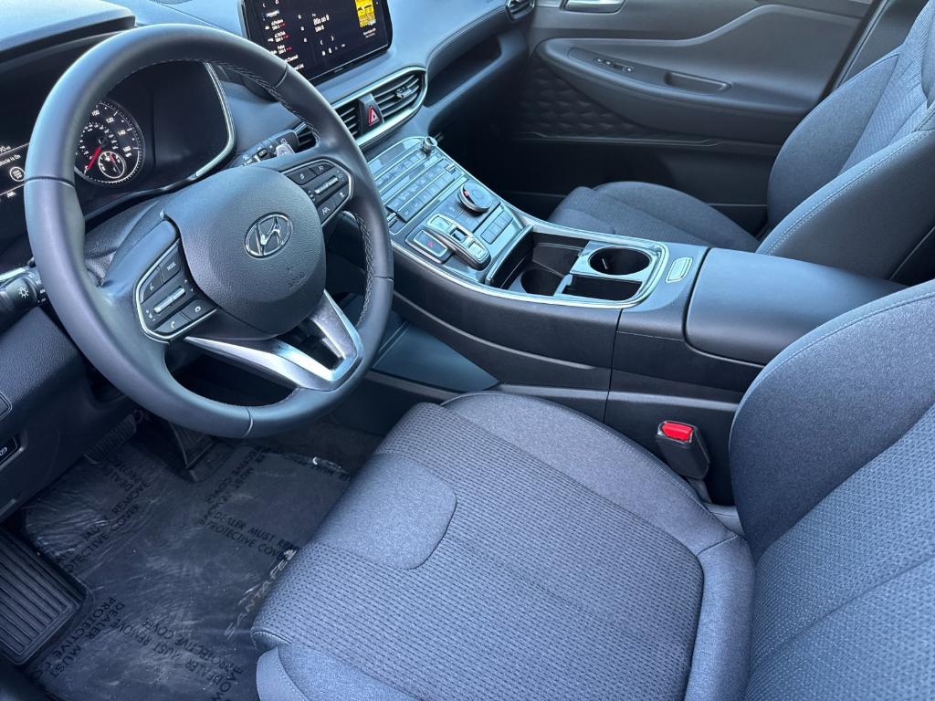 used 2023 Hyundai Santa Fe car, priced at $27,998