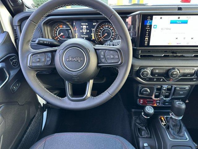 new 2025 Jeep Wrangler car
