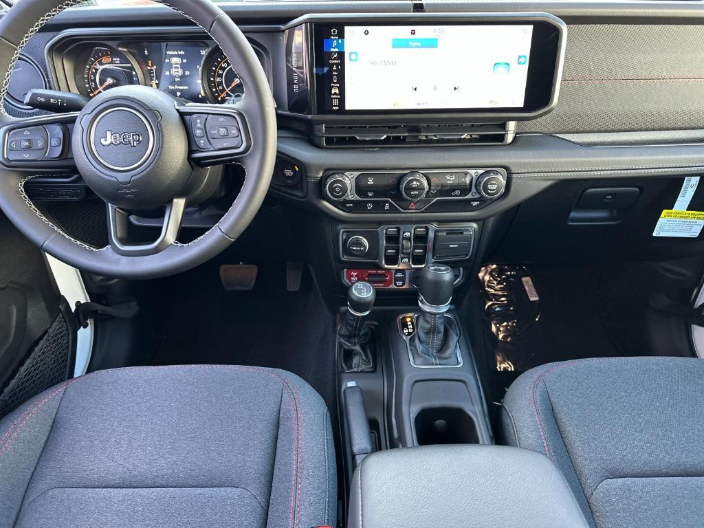 new 2025 Jeep Wrangler car