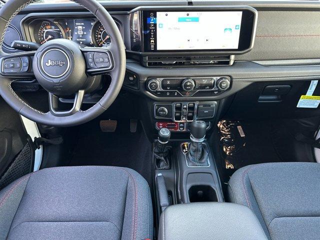 new 2025 Jeep Wrangler car
