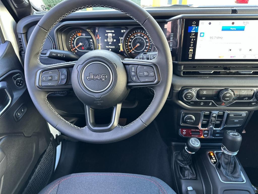 new 2025 Jeep Wrangler car