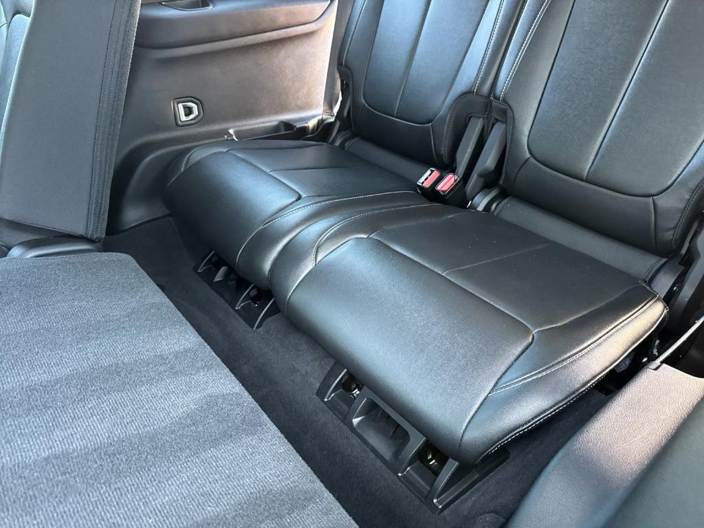 used 2024 Jeep Grand Cherokee L car, priced at $37,499