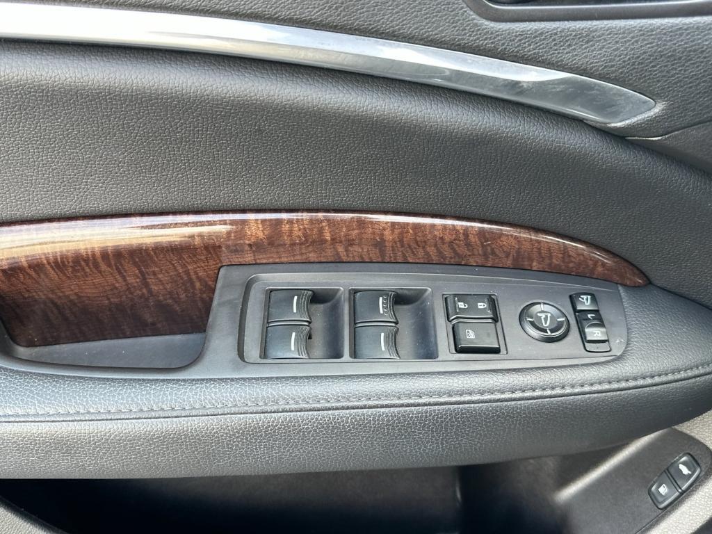 used 2017 Acura MDX car, priced at $18,494