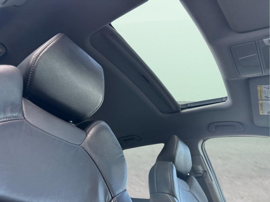 used 2017 Acura MDX car, priced at $18,494