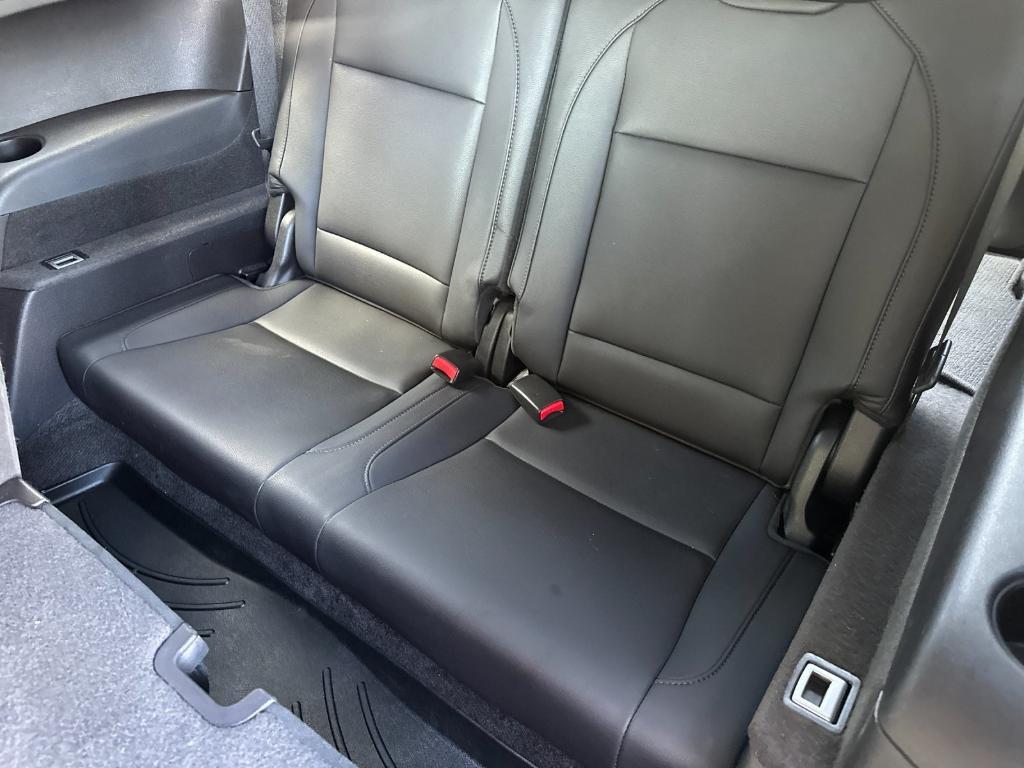 used 2017 Acura MDX car, priced at $18,494