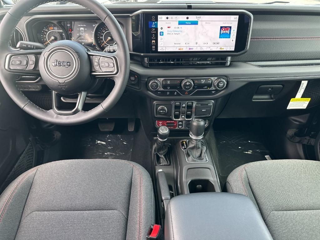 new 2025 Jeep Wrangler car, priced at $61,300
