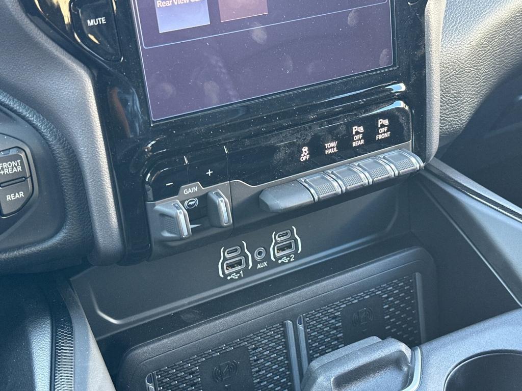 new 2025 Ram 2500 car, priced at $82,305
