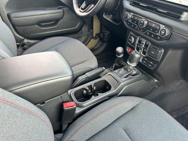 new 2025 Jeep Gladiator car, priced at $61,135