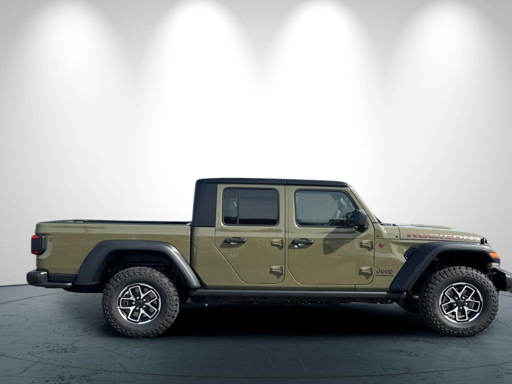 new 2025 Jeep Gladiator car