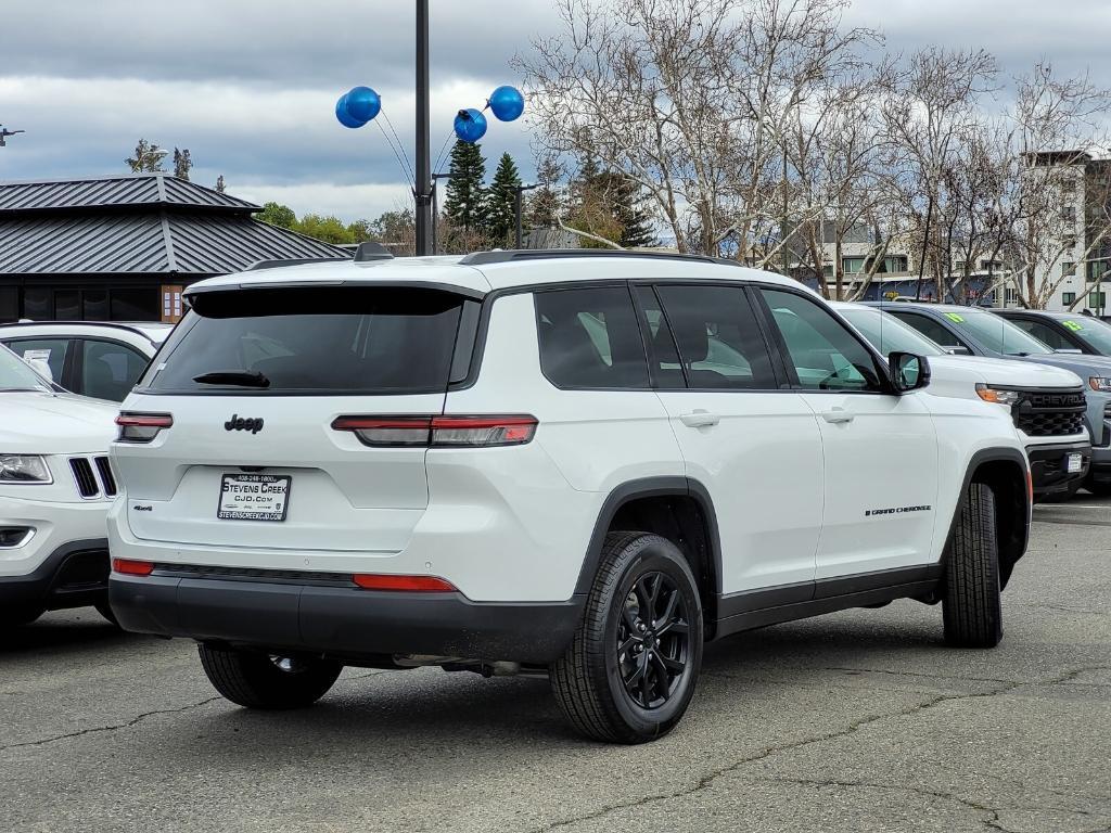 new 2025 Jeep Grand Cherokee L car