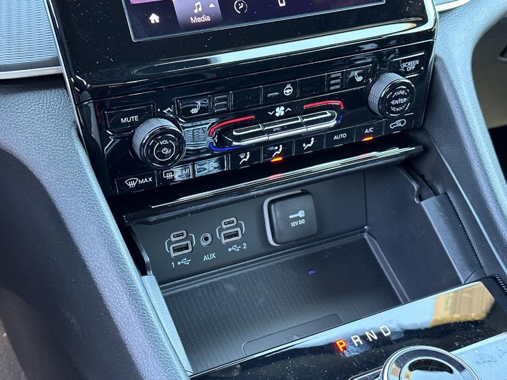new 2025 Jeep Grand Cherokee car, priced at $42,825
