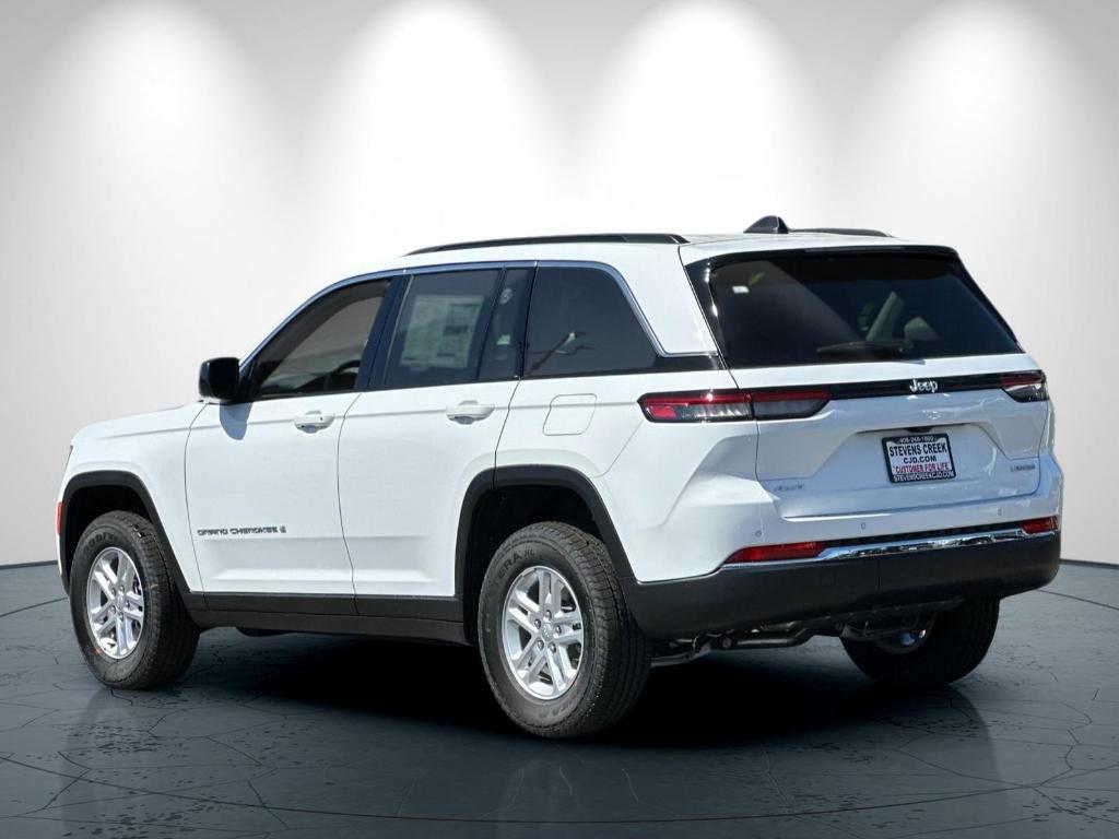 new 2025 Jeep Grand Cherokee car, priced at $42,825