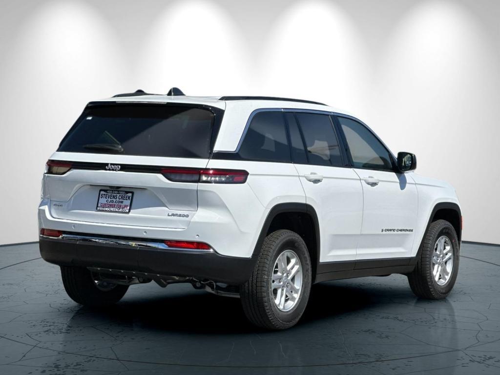 new 2025 Jeep Grand Cherokee car, priced at $42,825