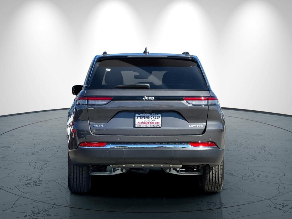 new 2025 Jeep Grand Cherokee car, priced at $50,010