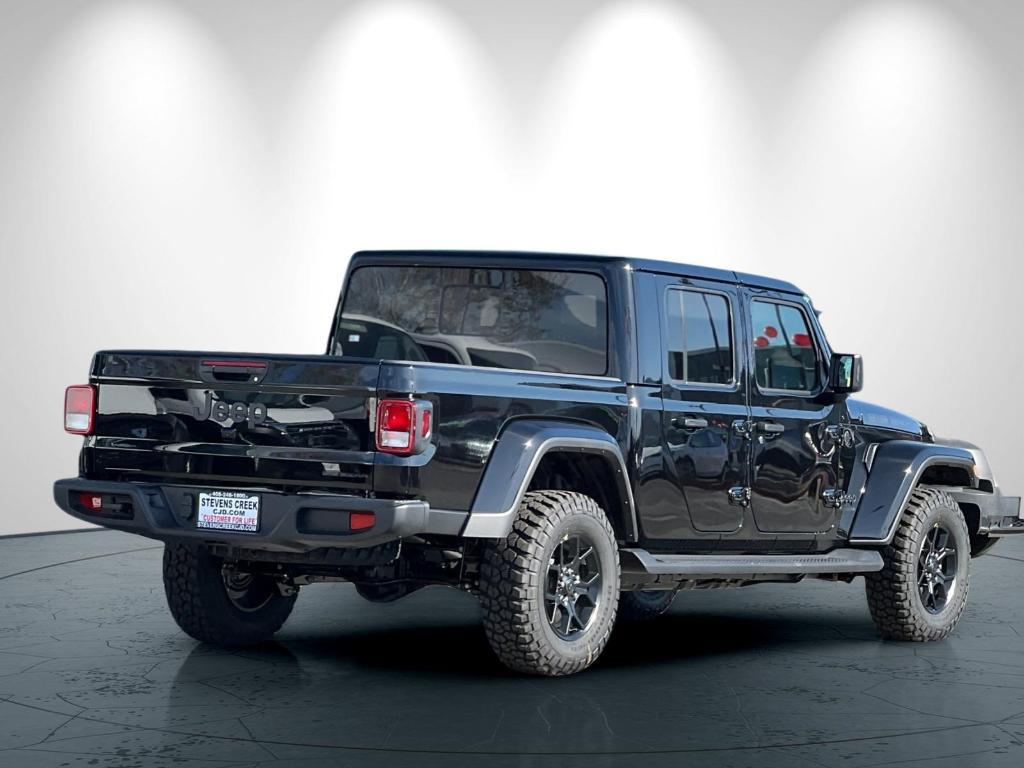 new 2025 Jeep Gladiator car