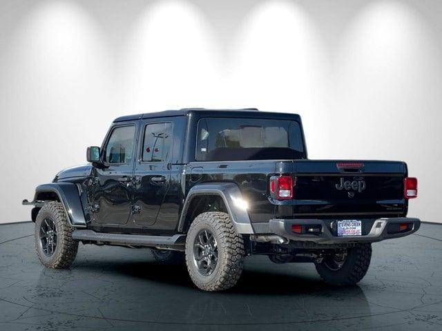 new 2025 Jeep Gladiator car, priced at $50,450