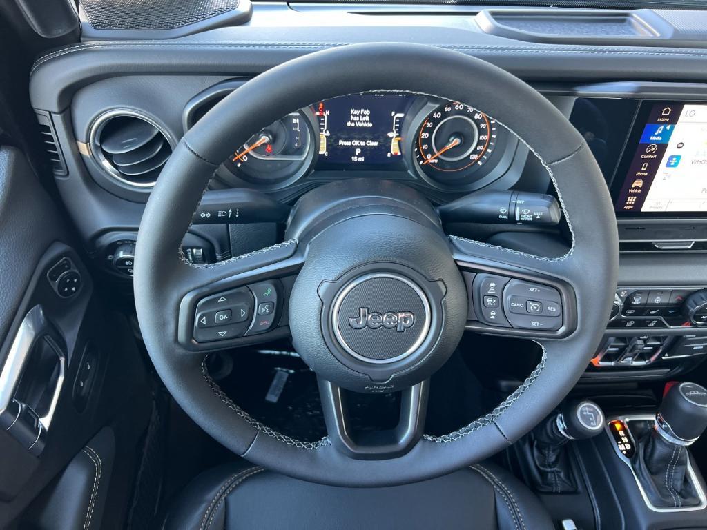 new 2025 Jeep Gladiator car
