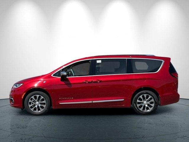 new 2025 Chrysler Pacifica Hybrid car, priced at $62,275