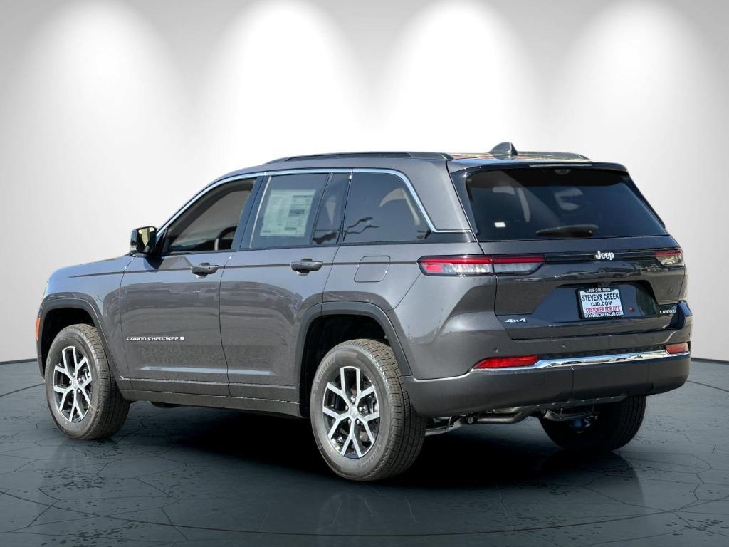 new 2025 Jeep Grand Cherokee car, priced at $52,935