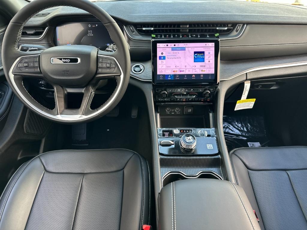 new 2025 Jeep Grand Cherokee car, priced at $52,935