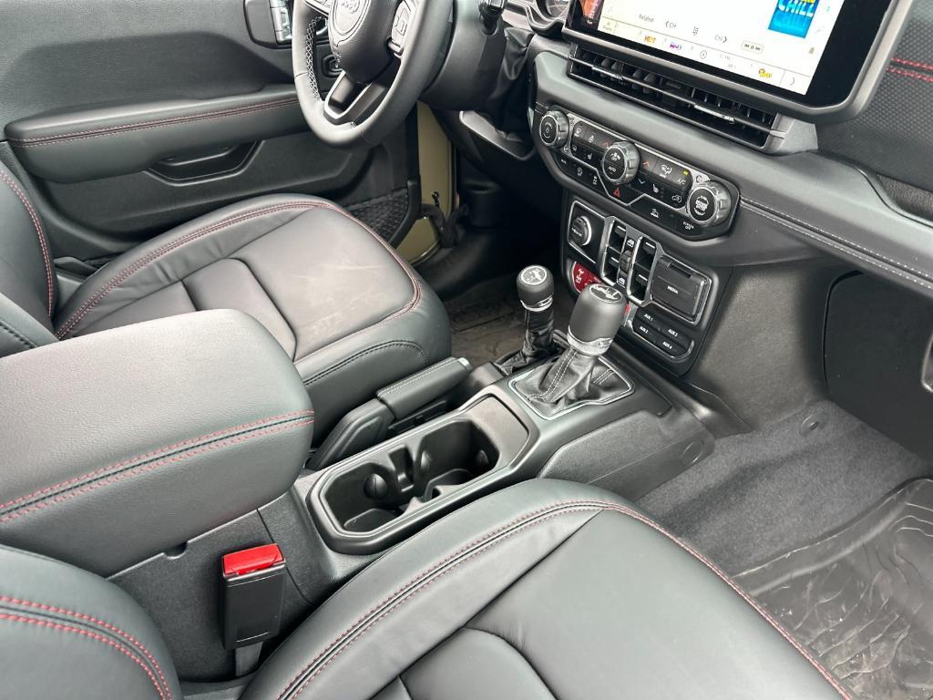 new 2025 Jeep Wrangler car, priced at $64,890