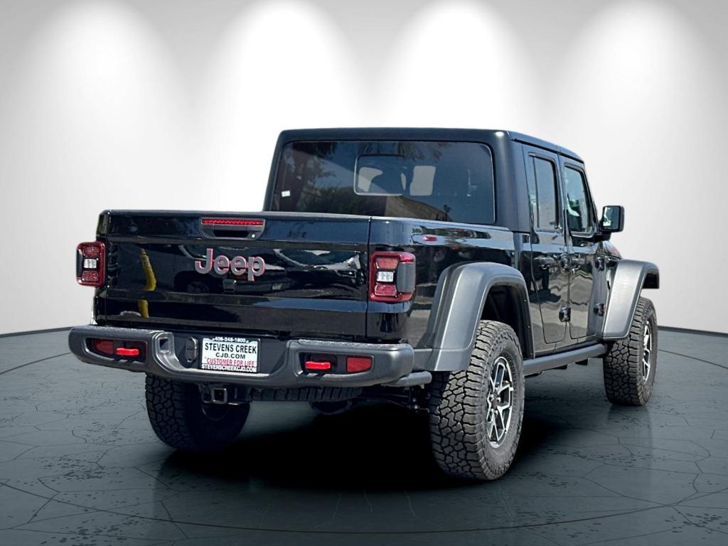 new 2025 Jeep Gladiator car