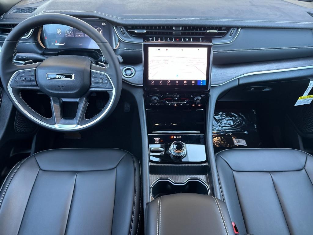 new 2025 Jeep Grand Cherokee L car, priced at $50,245