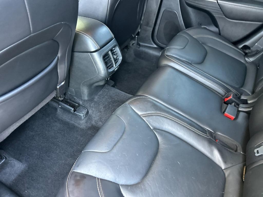 used 2015 Jeep Cherokee car, priced at $9,994