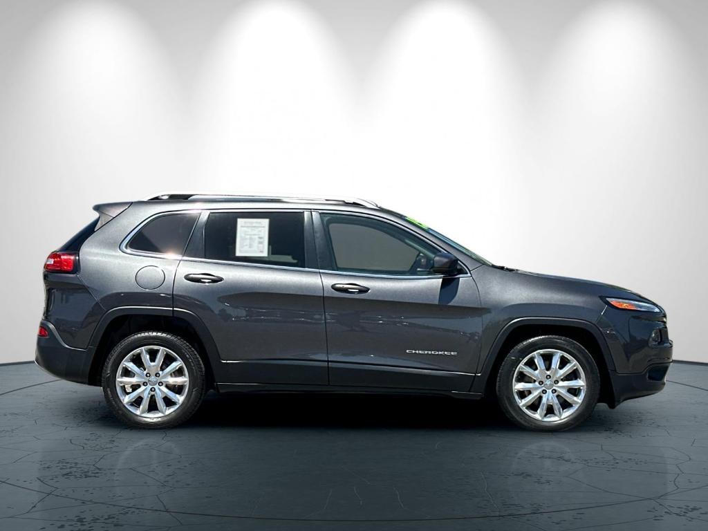used 2015 Jeep Cherokee car, priced at $9,994