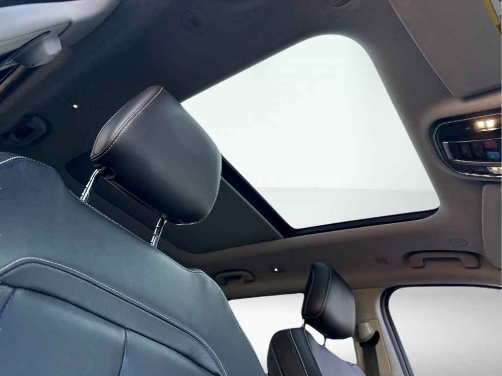 used 2021 Jeep Grand Cherokee L car, priced at $31,541